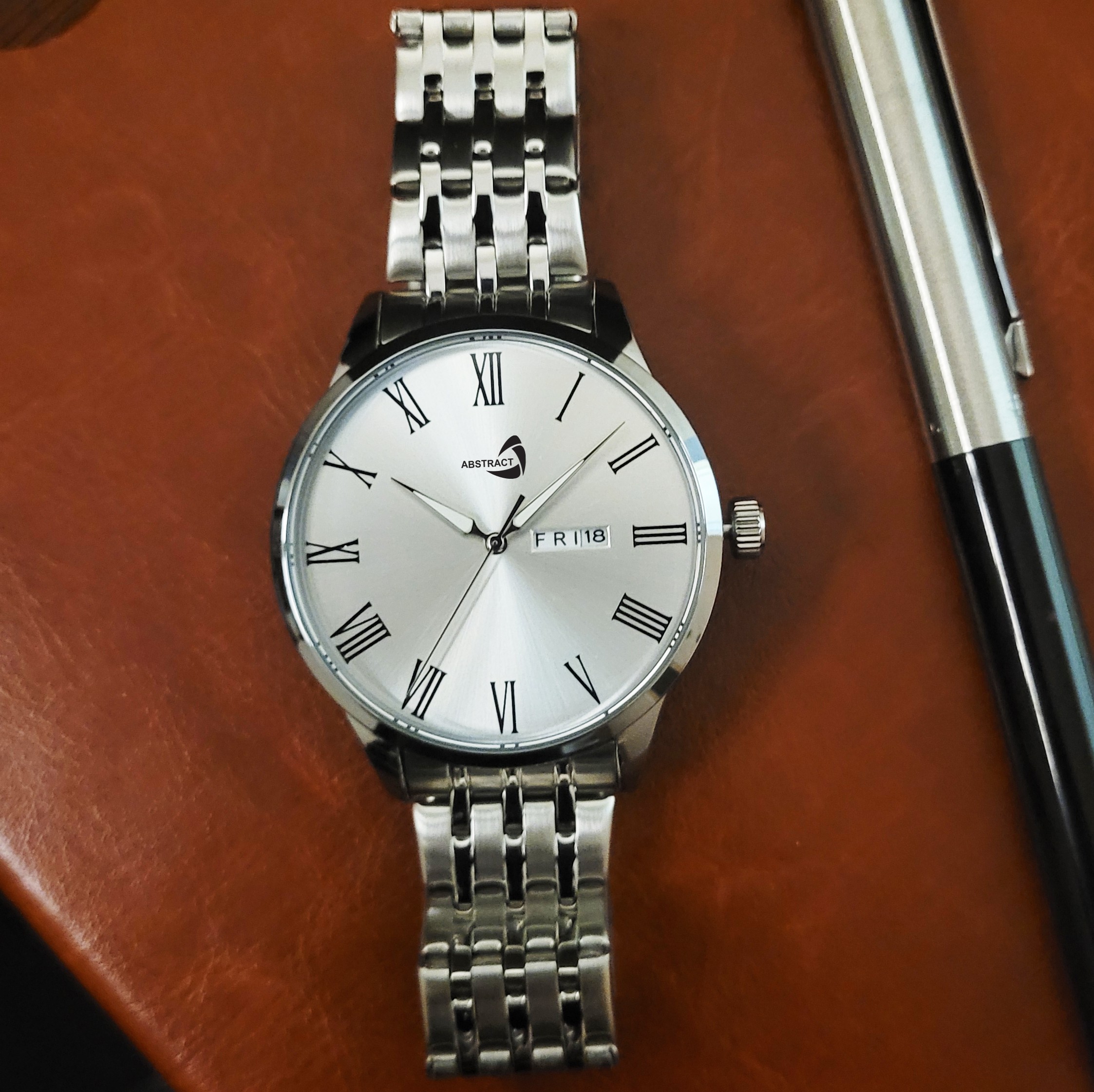 Men's Customized Bold Signature – White Dial, Steel Strap, Day-Date - Image 3